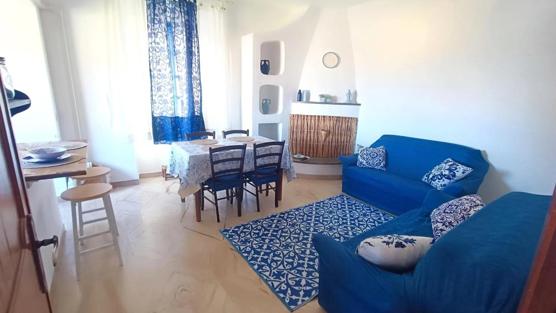 Ferienwohnung Orosei Re - Rosa'S House Centro Storico 0*,  Italien