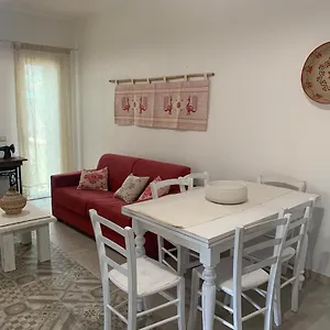 Apartment Sa Domo 'e Su Banditore, Orosei